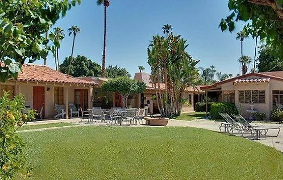 Warm Sands Villa- A Gay Men'S Clothing Optional Resort Palm Springs